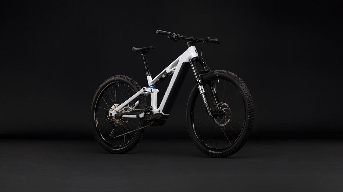Cube Stereo Hybrid ONE44 HPC Pro 800 metallicwhite´n´blue