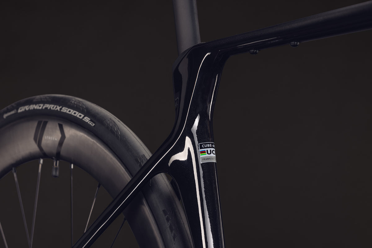 Cube Agree C:62 SLT Di2 blackpearl´n´switchwhite