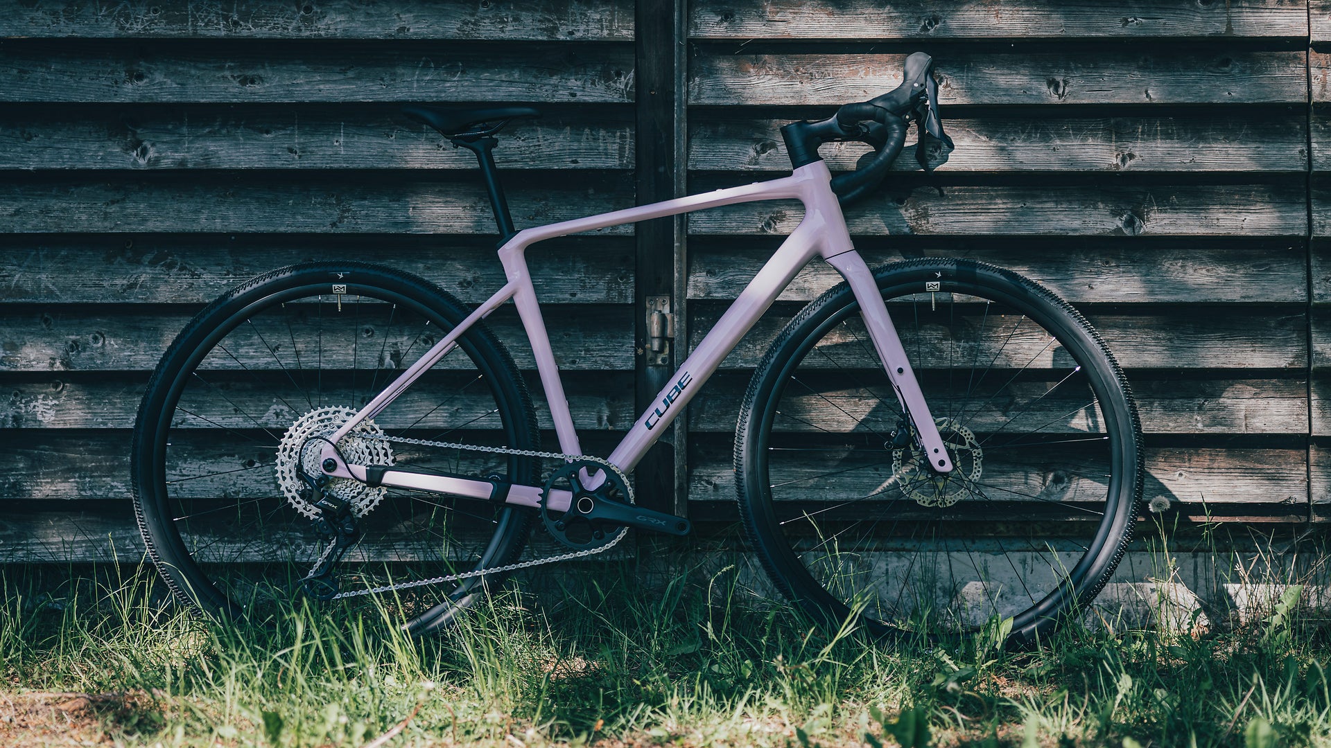 Cube Nuroad EX bubblegum´n´black