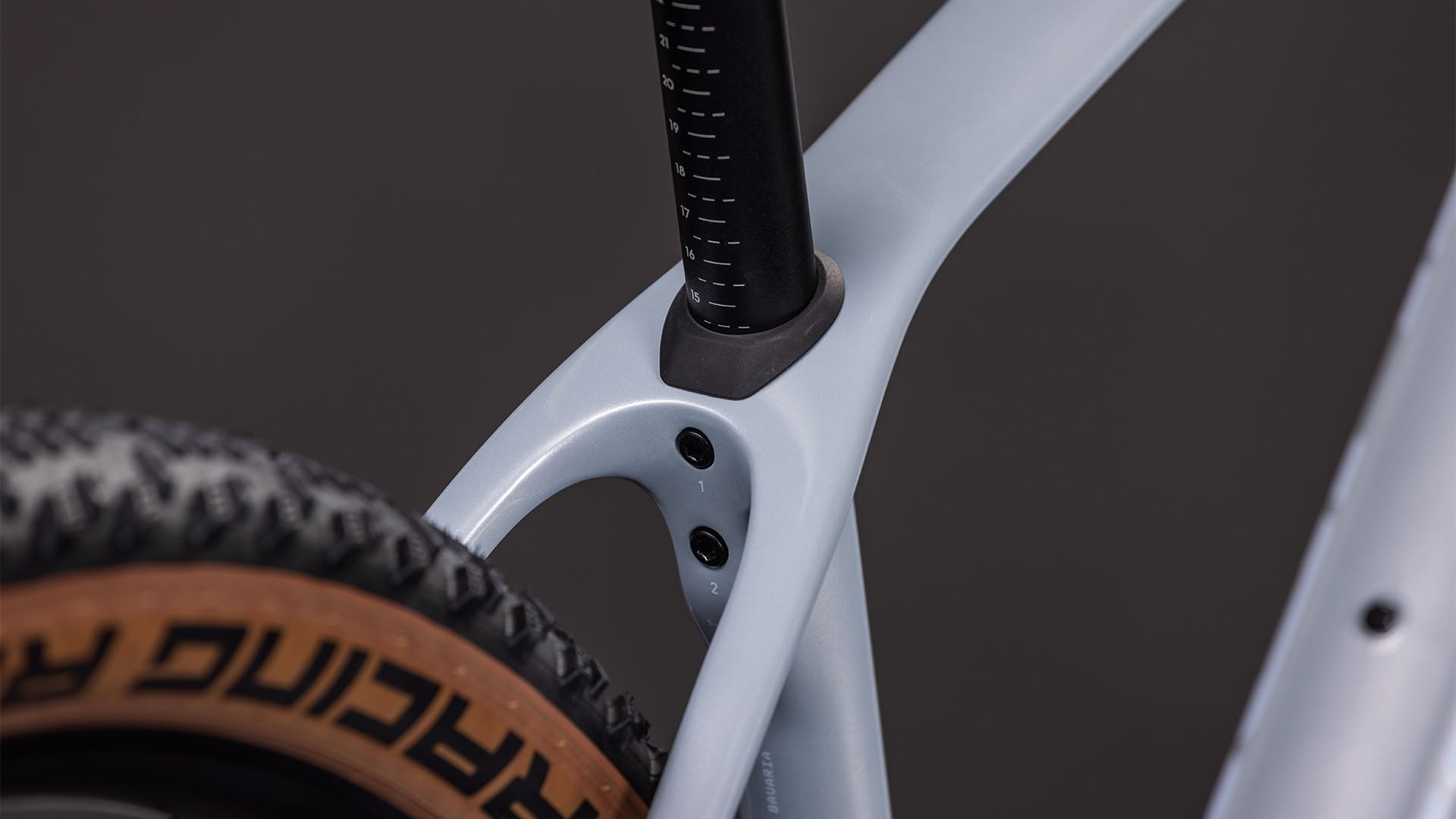 Cube Reaction C:62 Race foggrey´n´white
