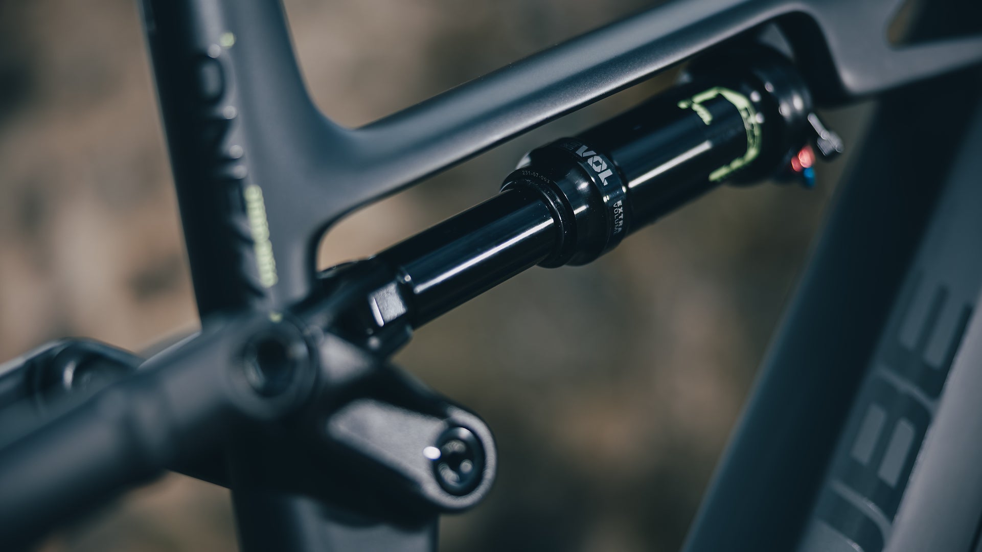 Cube Stereo Hybrid ONE44 HPC Race 800 coal´n´green