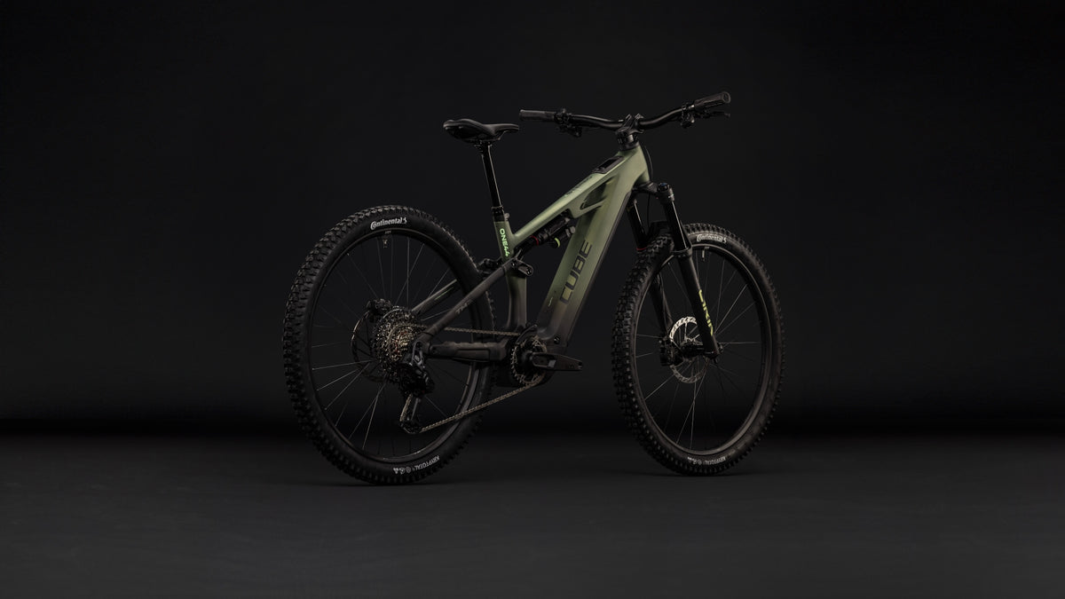 Cube Stereo Hybrid ONE44 HPC TM 800 reedgreen´n´gills